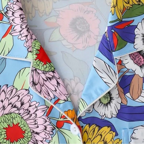 Bright Floral Pajama Set – Short Sleeve Button Top + Shorts – Size XL - Picture 3 of 10